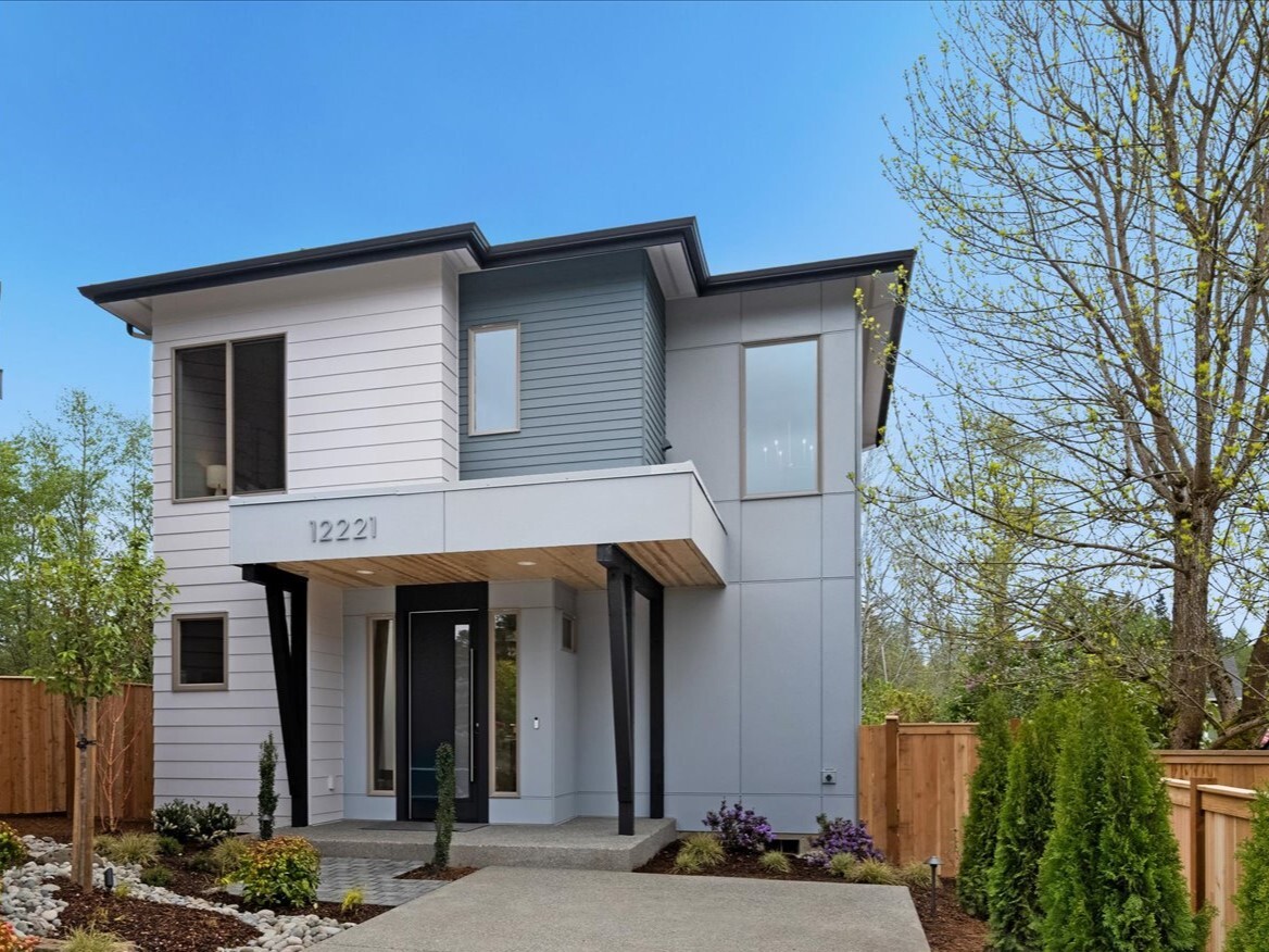 03-12221 NE 106th St-2-1